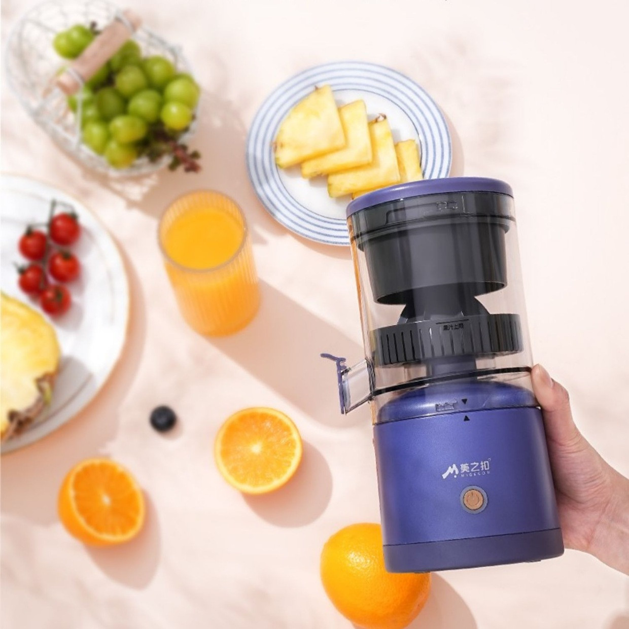 Portable USB Mini Electric Juicer Mixer Extractors Rechargeable Blender Fruit Juice Lemon Maker Cup Household Machine